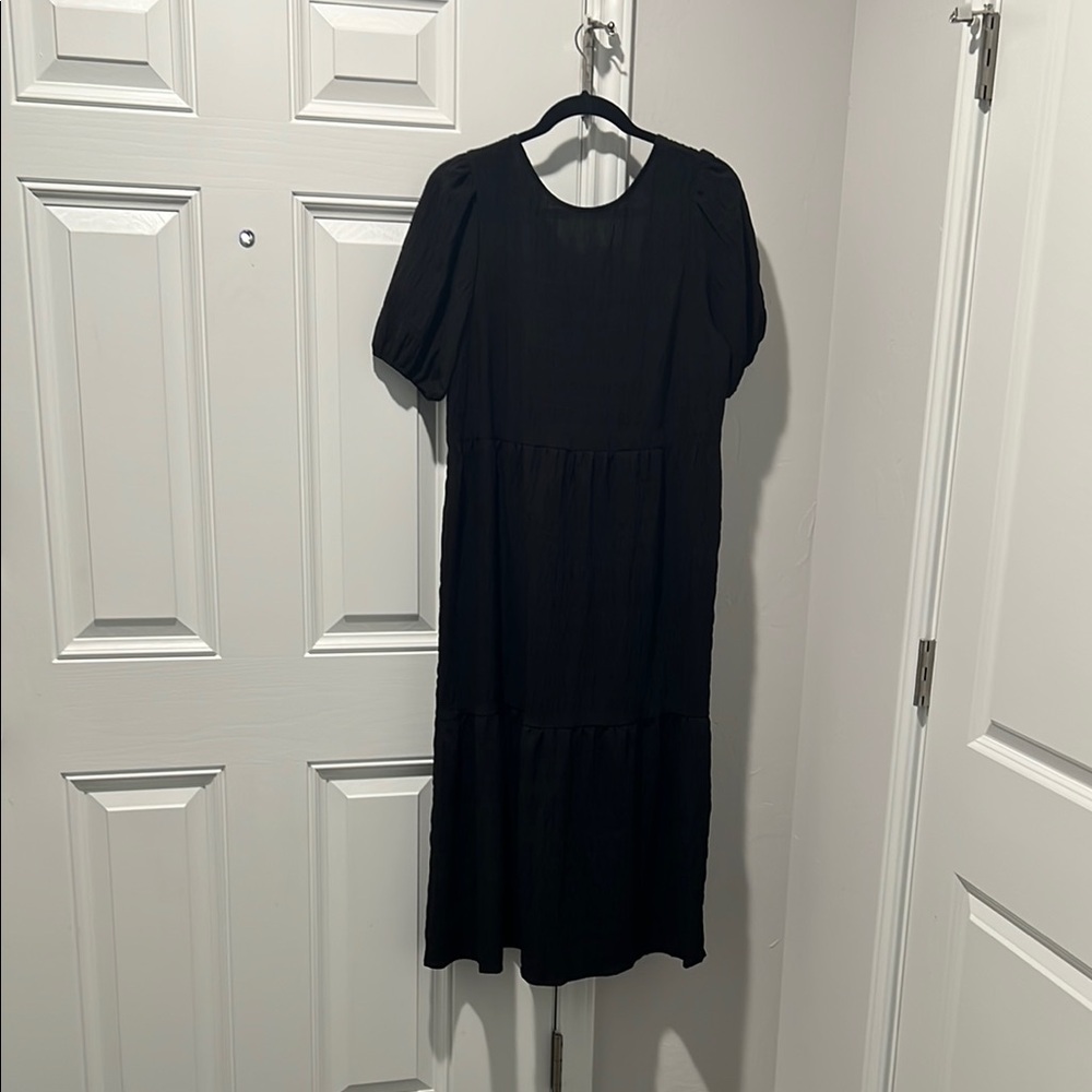 H&M Black Midi Dress Casual Crew Neck Raglan